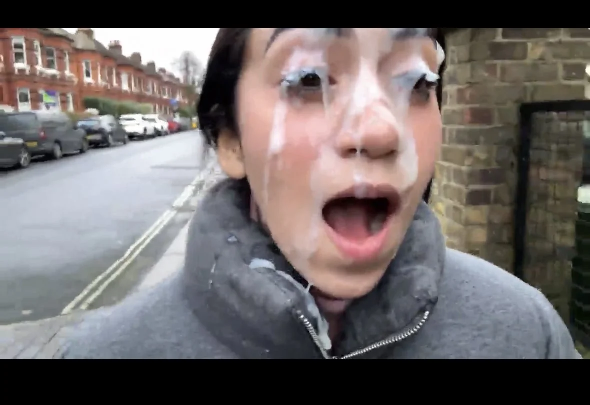 Walking in public with daddy cum all over her face 💦🔥😋 image 1