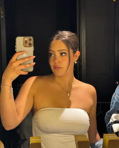 Fernanda Lozano cover image