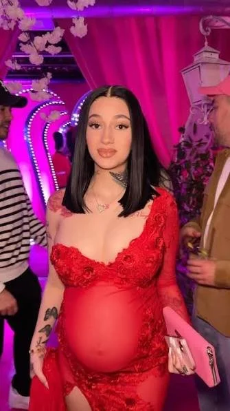 I want to impregnate Bhad Bhabie image 10