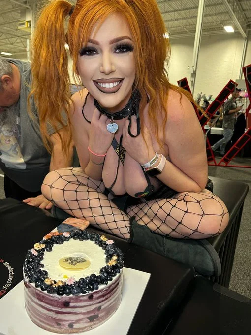LAUREN PHILLIPS♥️ image 14
