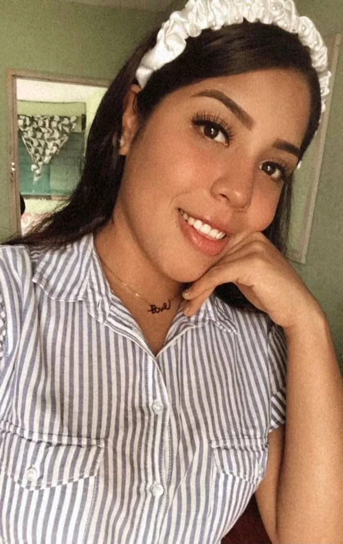 Lesly de Jardines de Arboledas Altamira esposa Infiel image 11