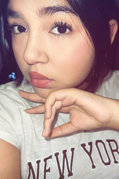 Que les parece la puta crush de un seguidor cover image