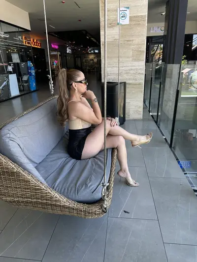 Milf hondureña cover image