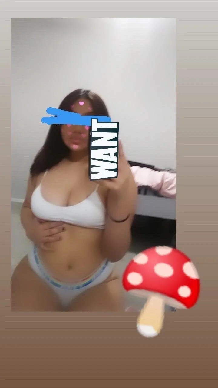 Random hoes pt 5 image 3