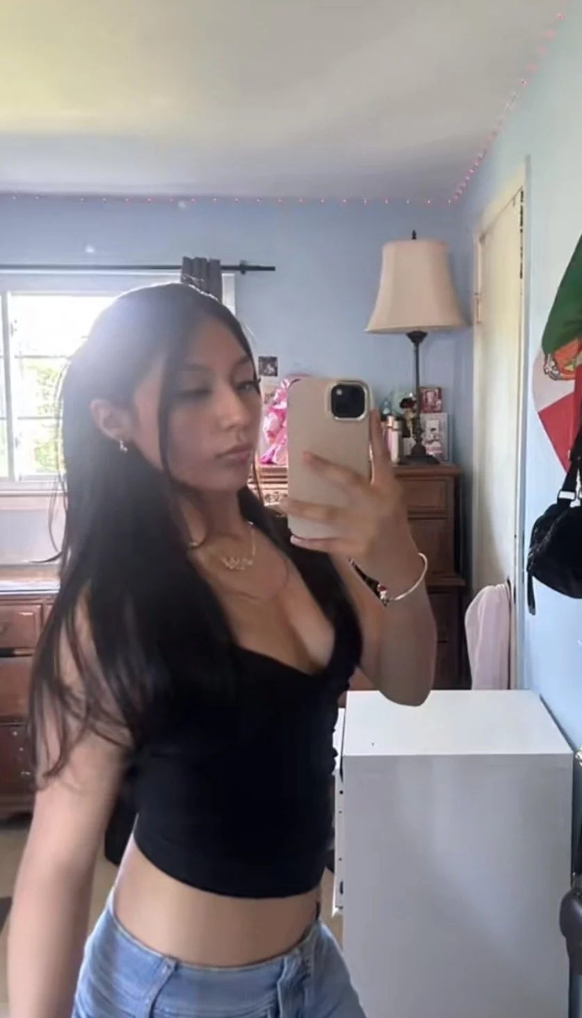 Dm me to trib and trade irl teen sluts main image