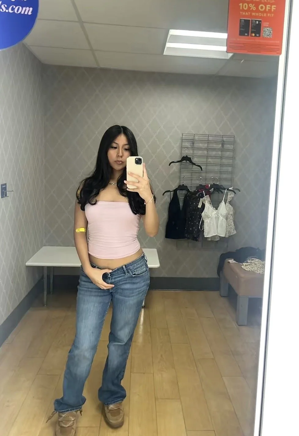 Dm me to trib and trade irl teen sluts image 4