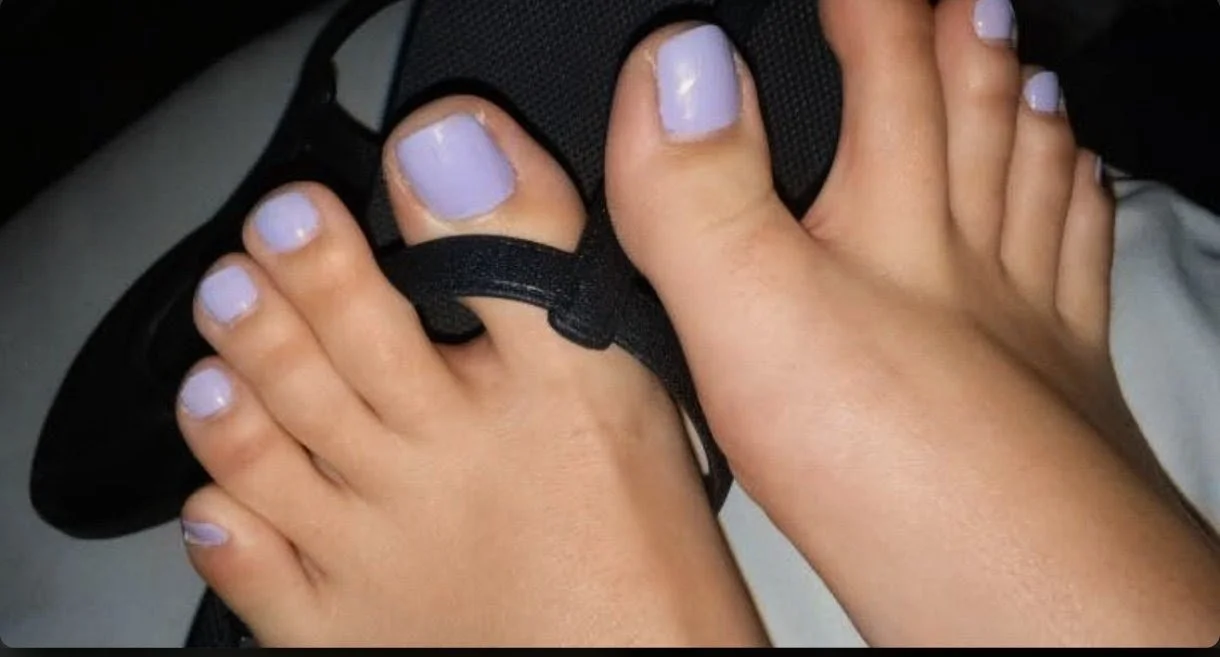 erome loser sent me these pics image 12