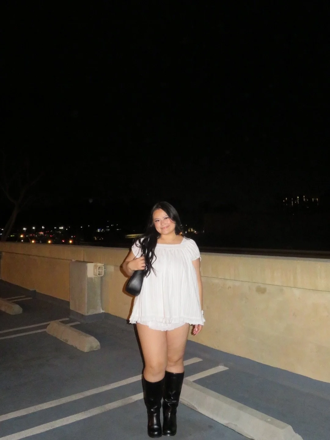 Alee. image 9