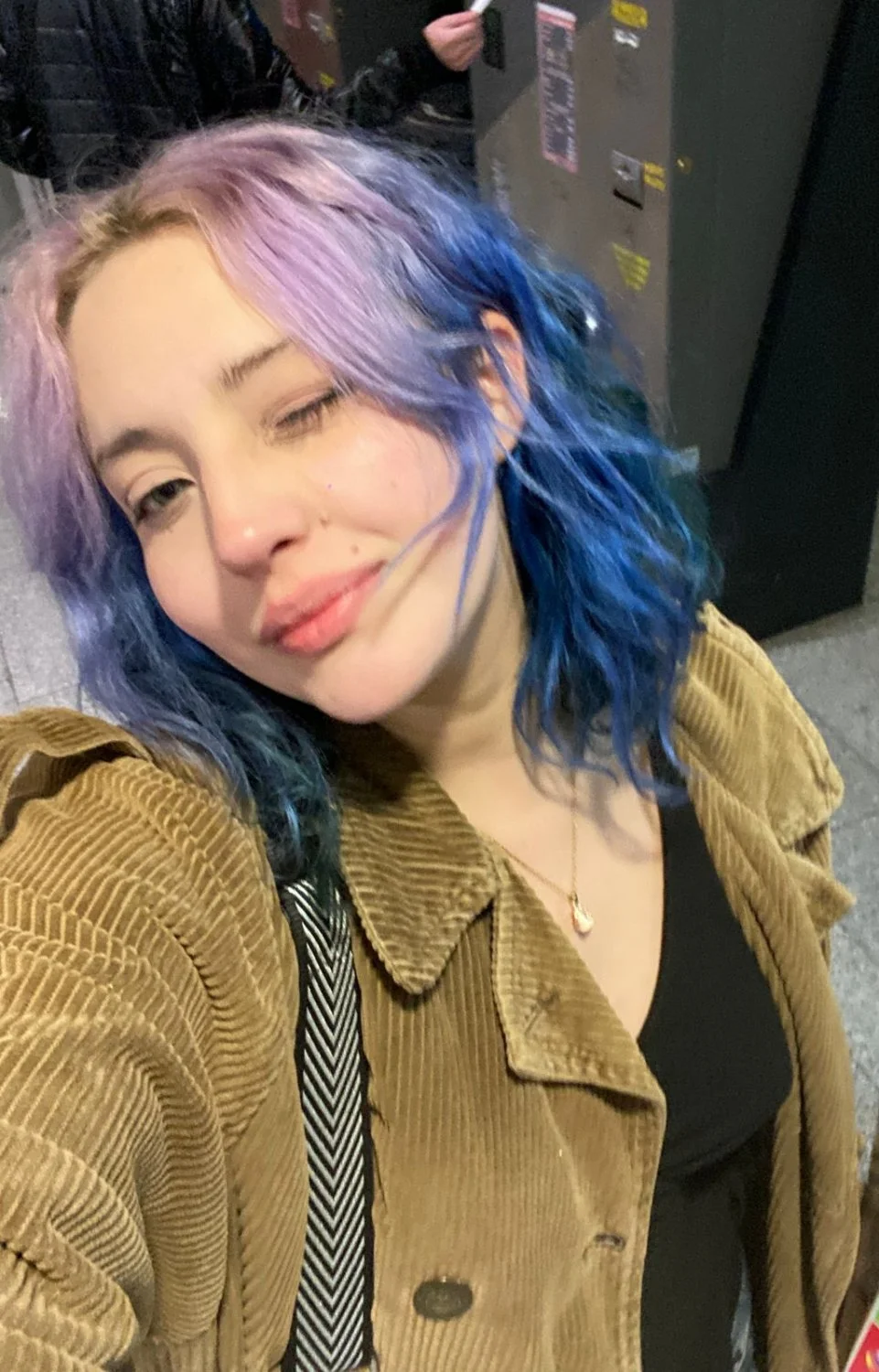Seguidor cornudo nos regala a su rica puta novia Sione Sánchez Cruz image 17