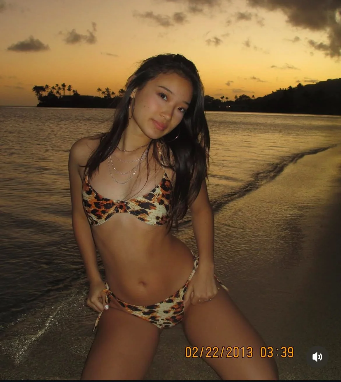 Tight Teen 37 image 24