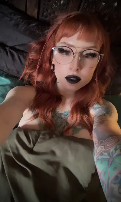 I'm in my bed waiting for you, why are you taking so long cover image