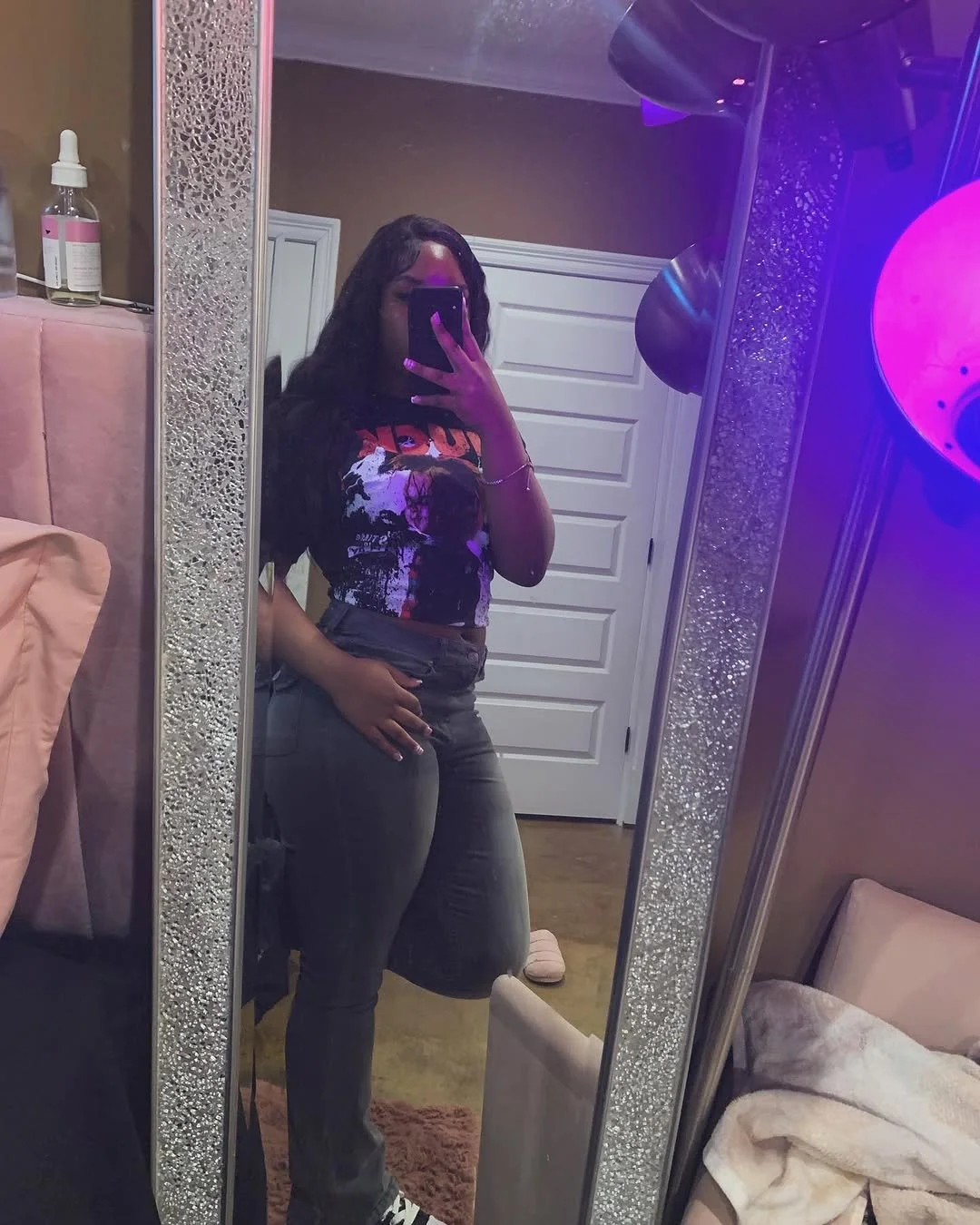 Big booty butter face teen image 6