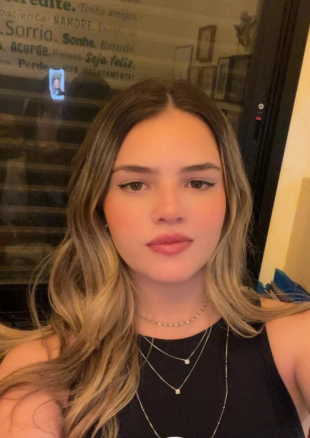 Isabela Soares Modelo image 22