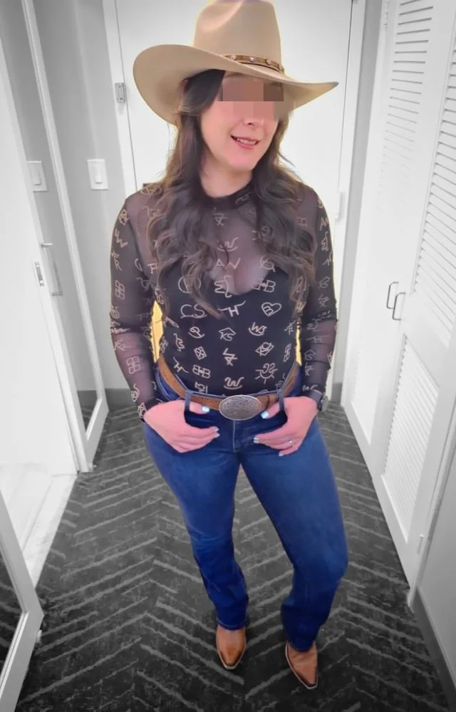 Would you fuck this amateur wife image 6