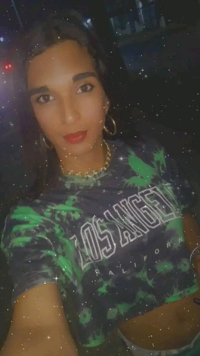 YOSI YOSI CHICA TRANS CUBANA SEXY image 10