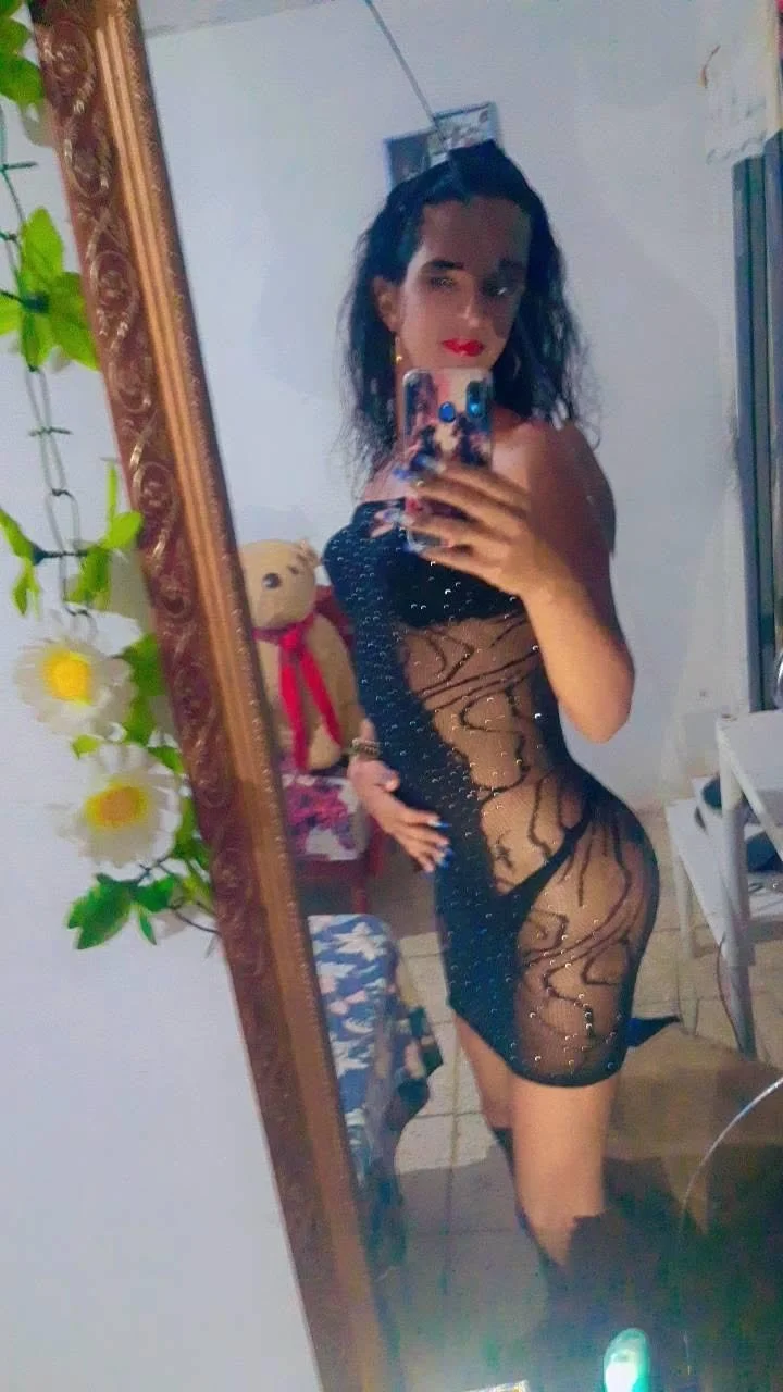 YOSI YOSI CHICA TRANS CUBANA SEXY image 4