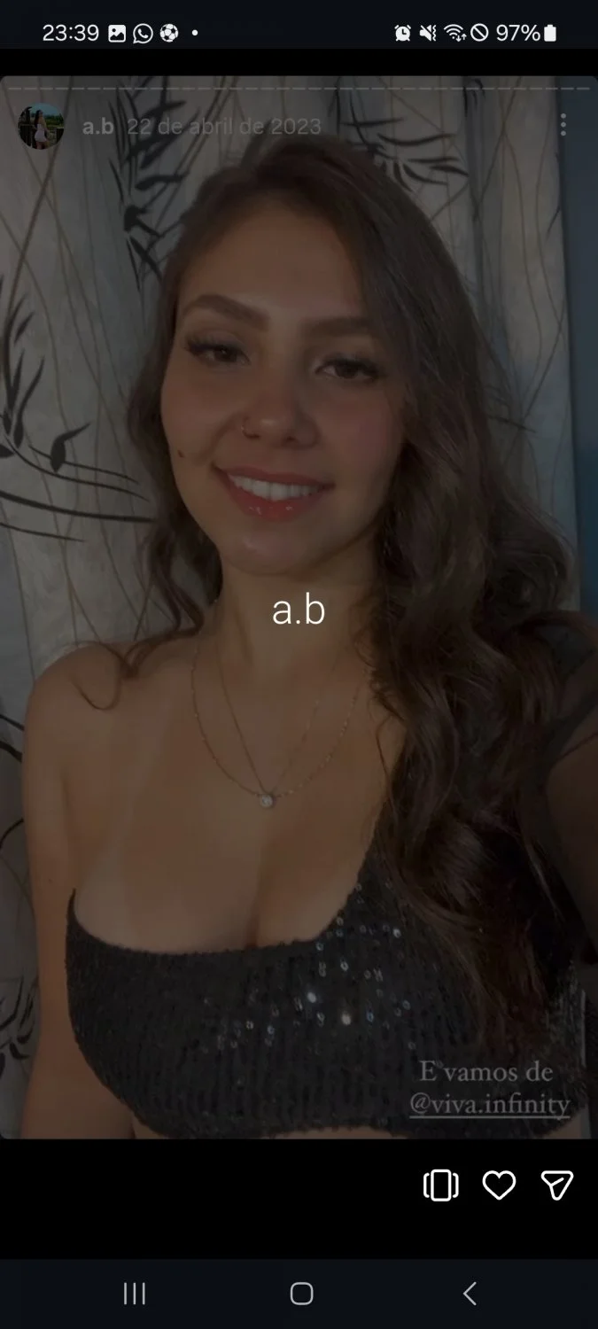 Aline image 21