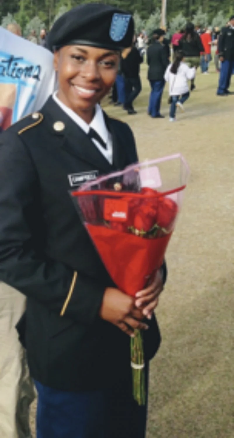 Military amateur babe image 2