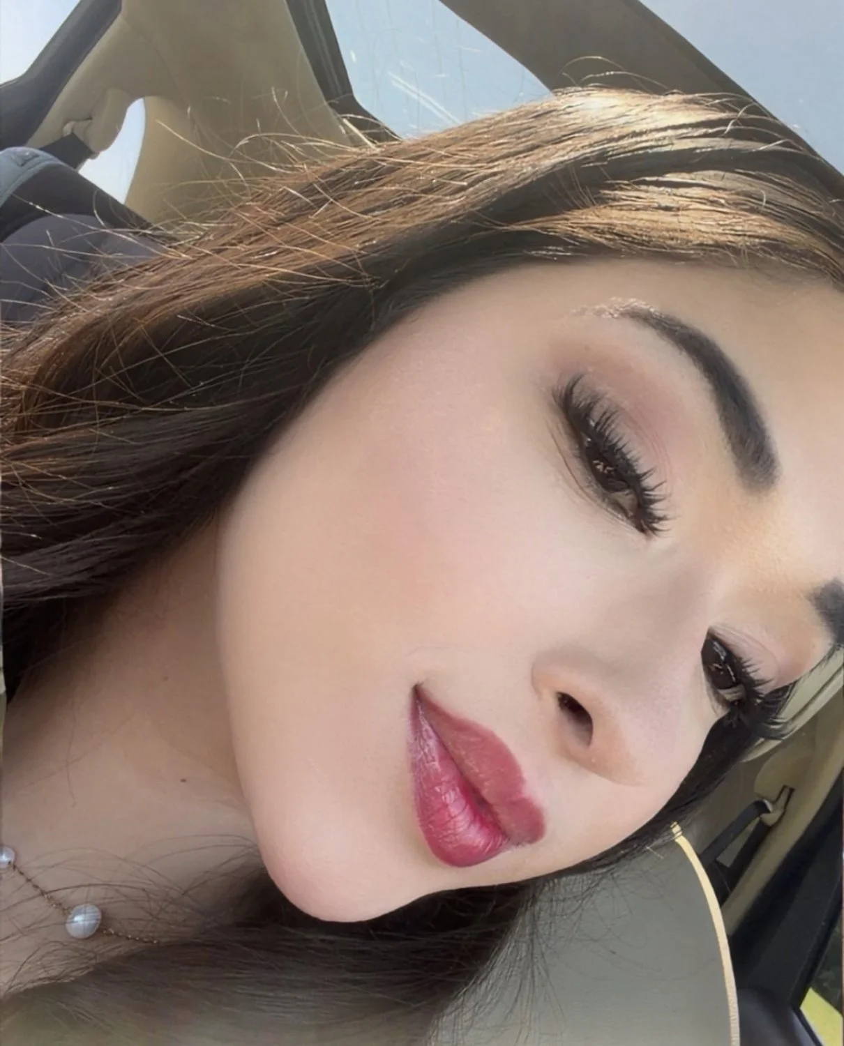 Hot latina 18yo image 4