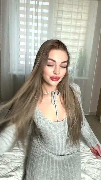🔞 Hot curvy petite body nude deepthroat pussy 😈🍑 Check OF now cover image