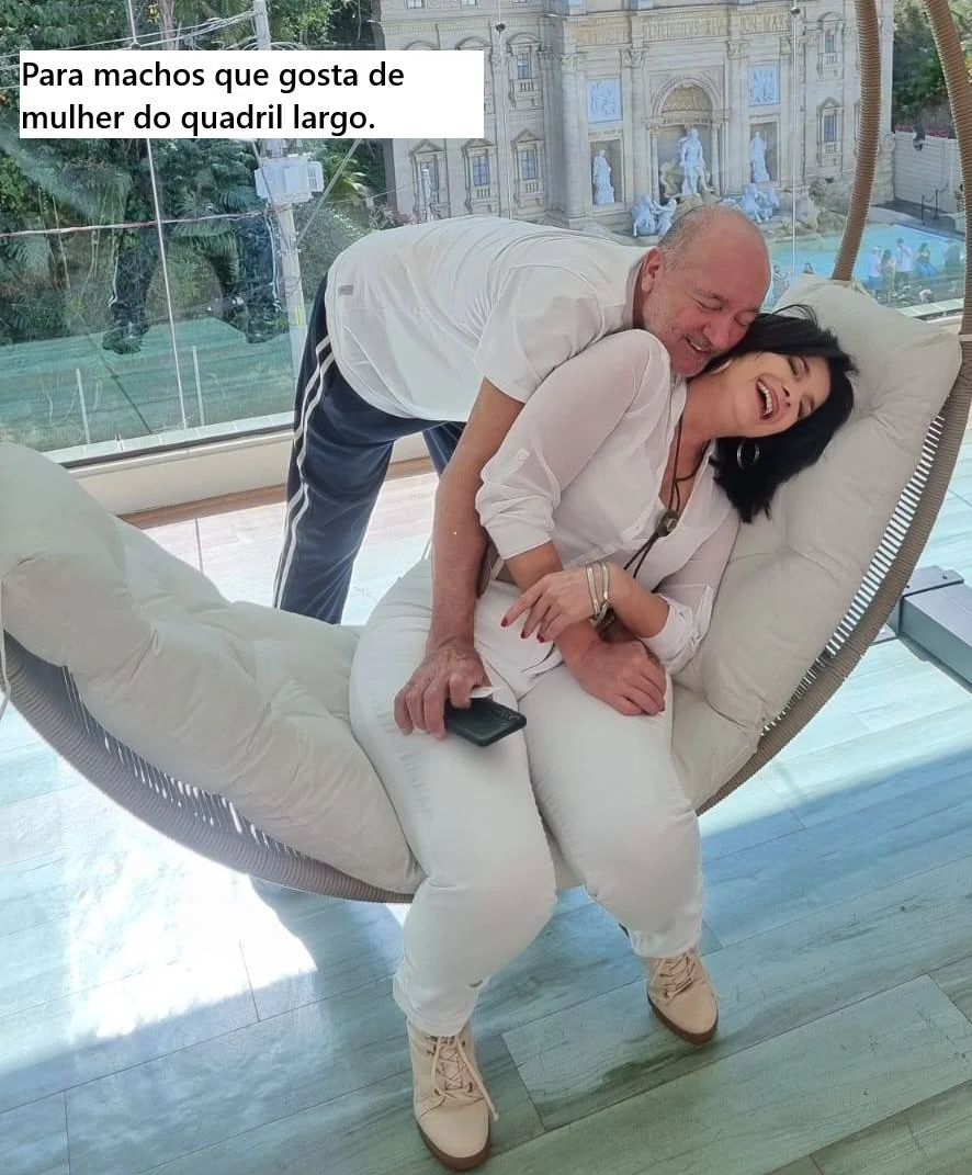 Coroa muito gostosa, adora se exibir com roupas de academia. Rabuda image 41