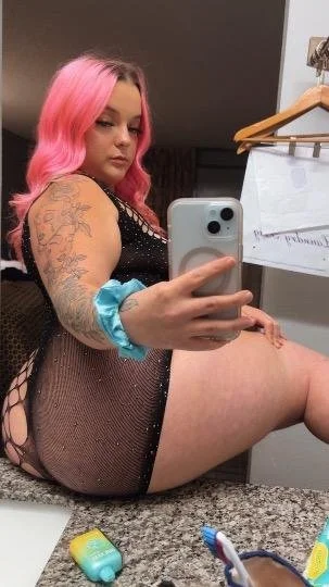 Snow bunny with FAT THICK ASS @ cocobaabyyy image 21
