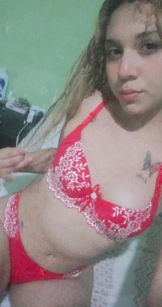 La buenota de Aleee Rïøs image 9