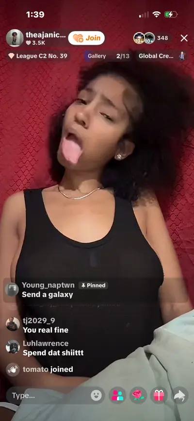 TikTok thot bouncing titties for gifs cover image
