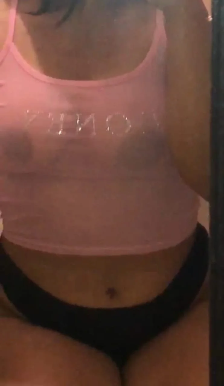 Chichona desnuda image 2