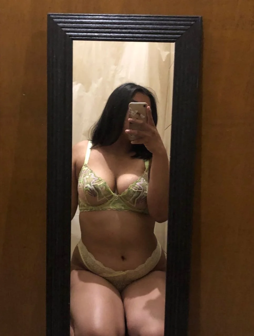 Chichona desnuda image 3
