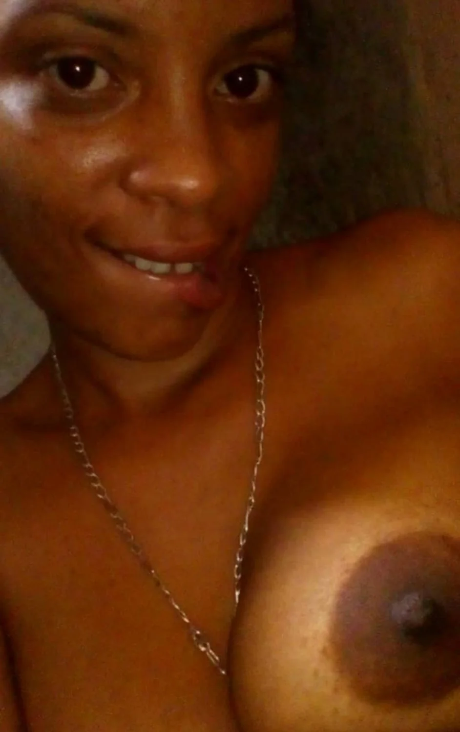 SOY UNA MILF CUBANA MUY FOGOSA Y ARDIENTE ME ENCANTA LA PINGA main image