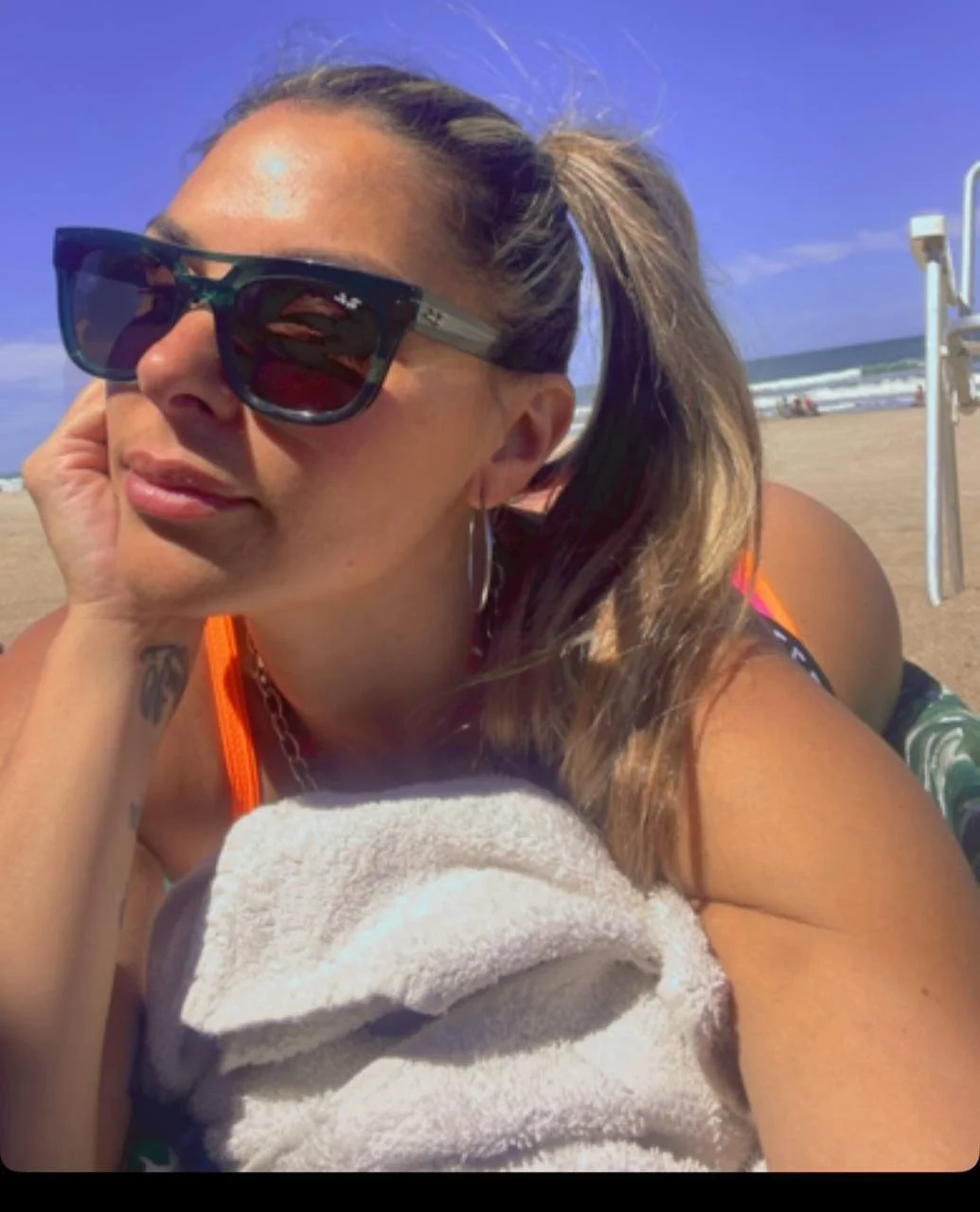 Milf de 40 se cree que tiene 18 🤤🤩🥵🔥❤️😍 image 30