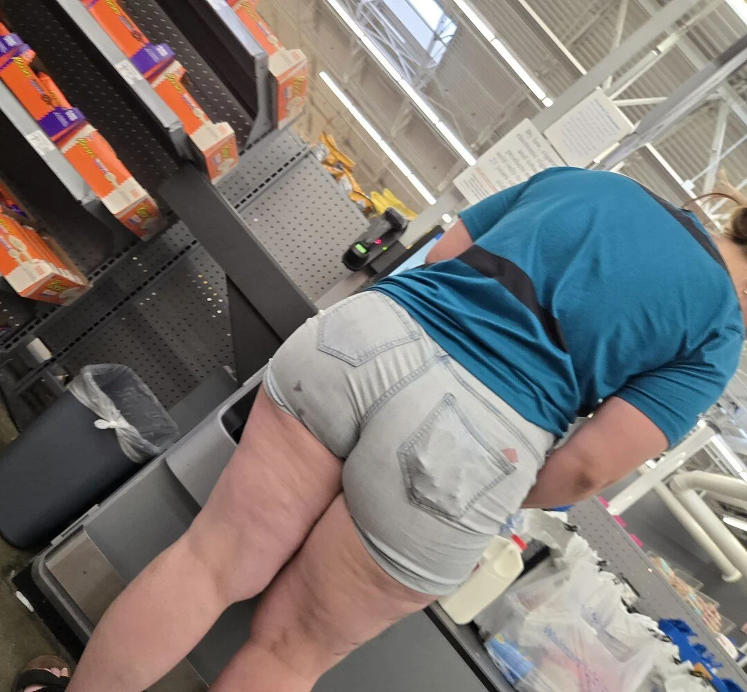 white pawg big booty snowbunny image 12