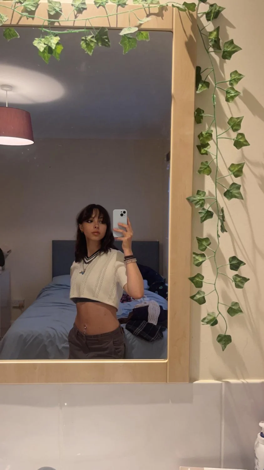 Samantha image 7