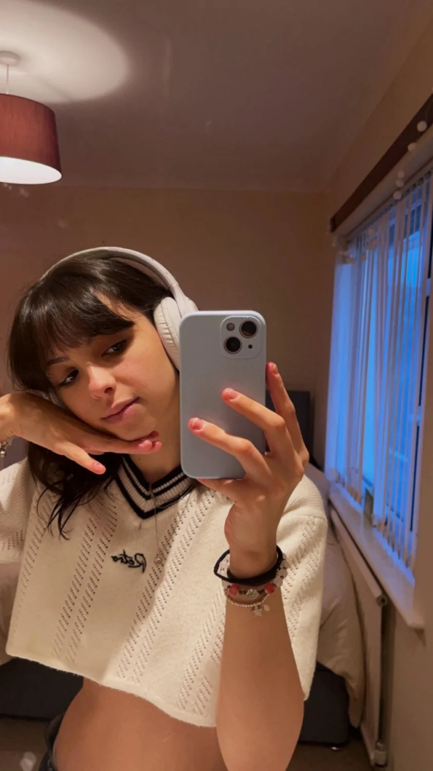 Samantha image 9