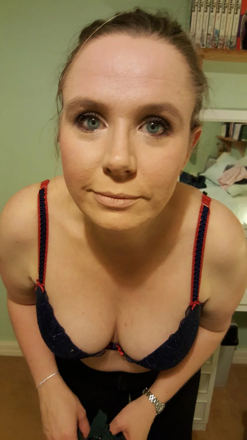 UK Slut Sarah Compendium image 11