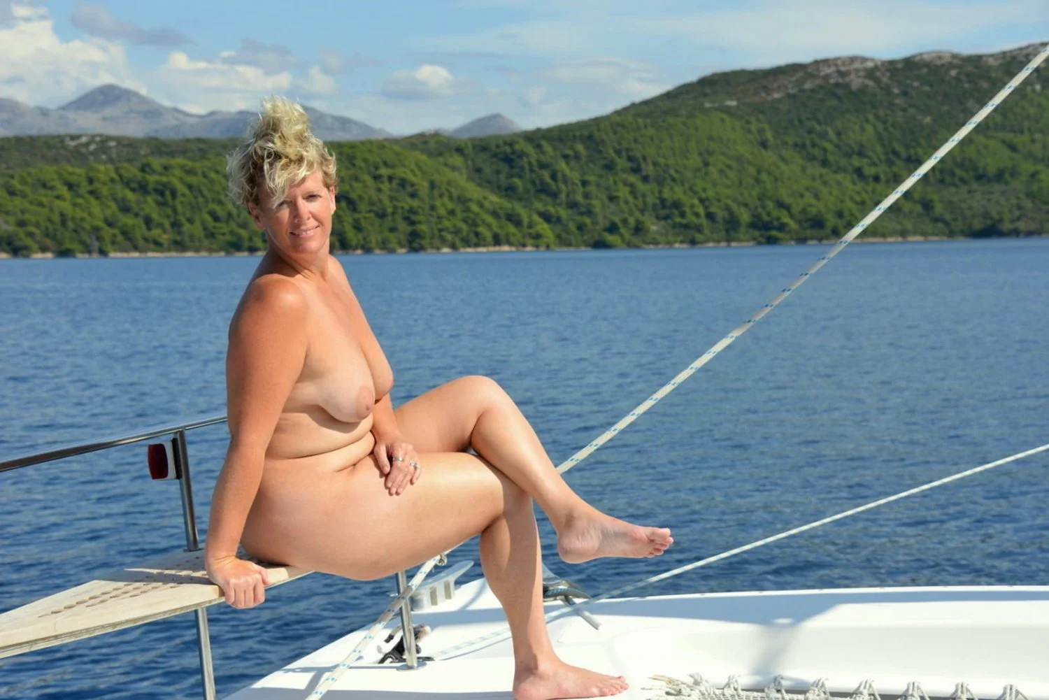 Busty Mature Vacation image 22