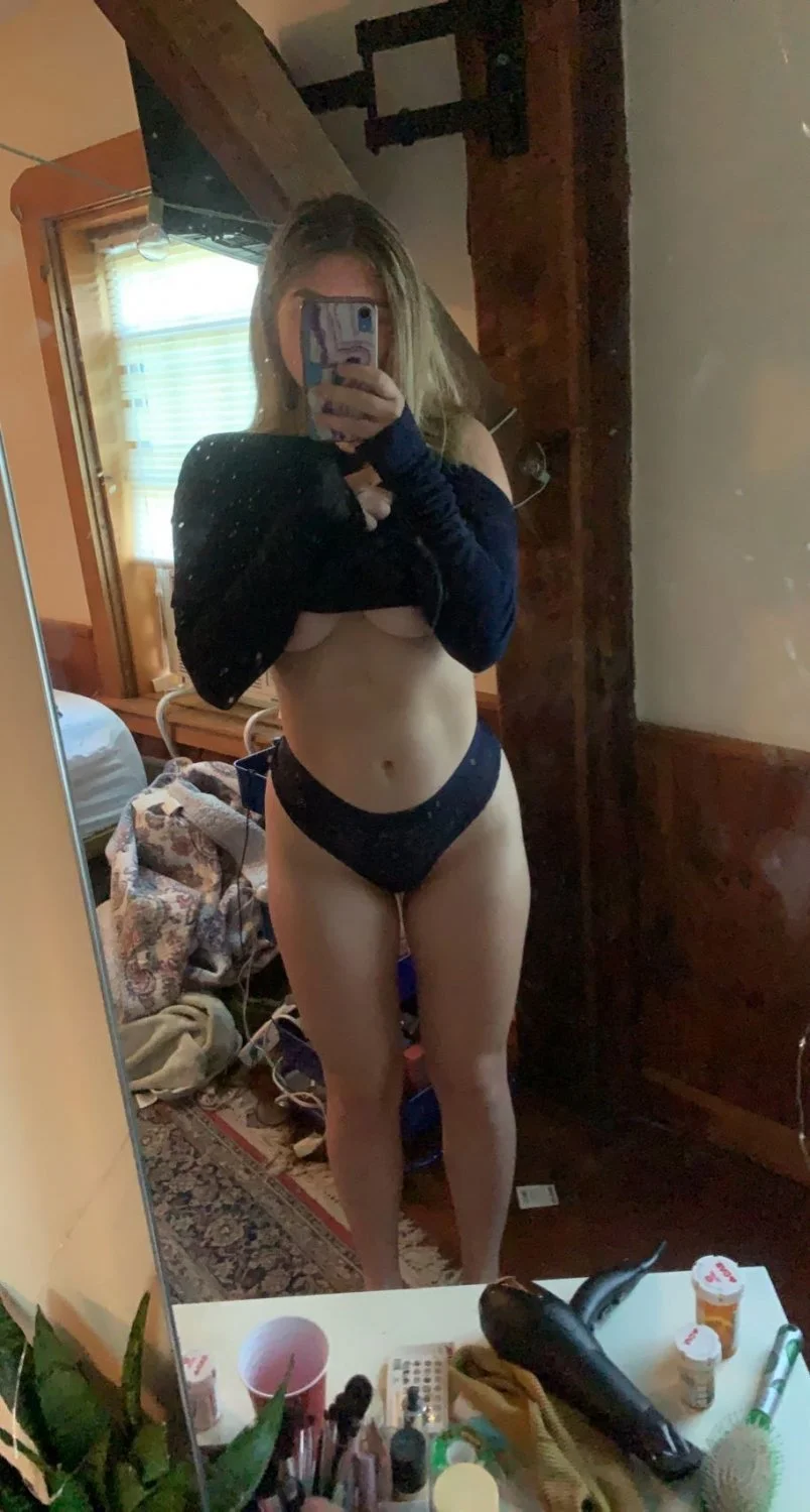 Sexy Blonde GF Private Nudes Leaked image 4