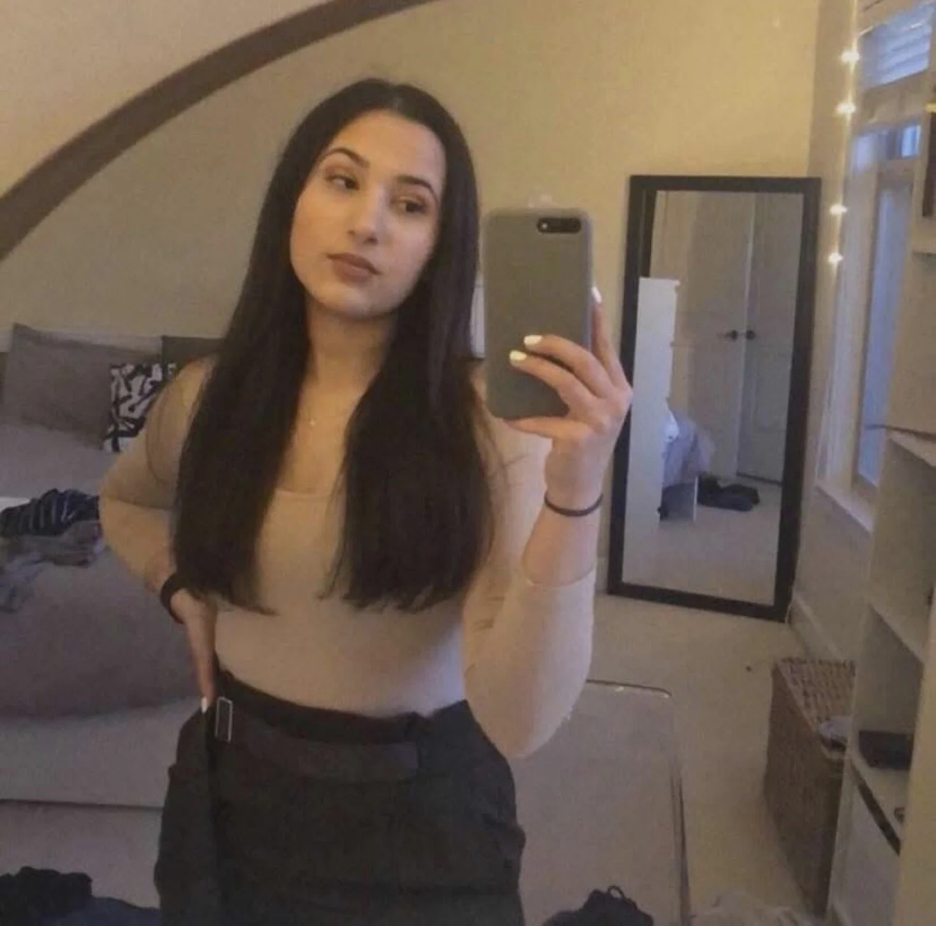 Sexy Indian NRI hml if you know her vancouver🤤👀 image 8