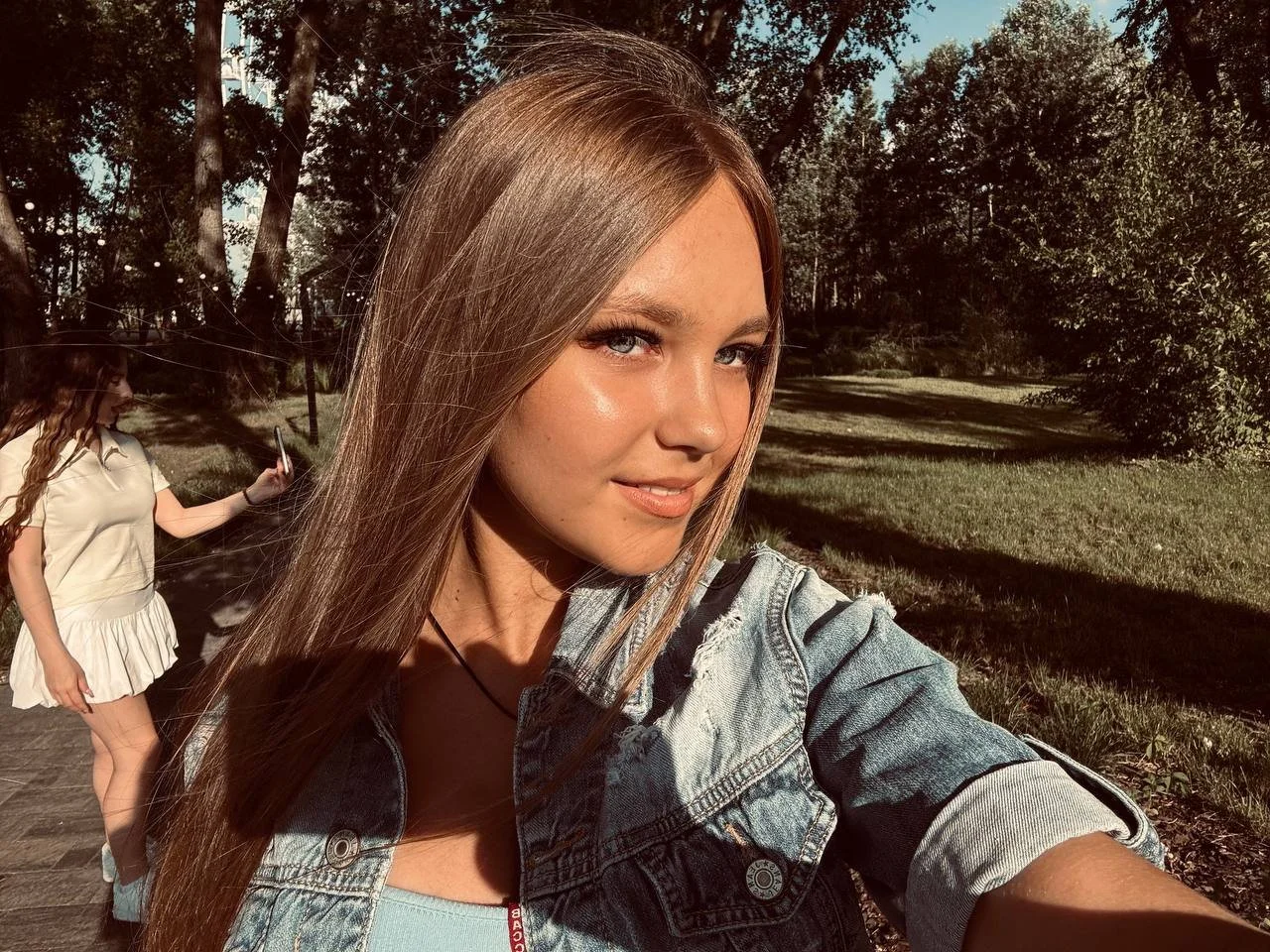 Perfect girl on blue dress🩵 image 3