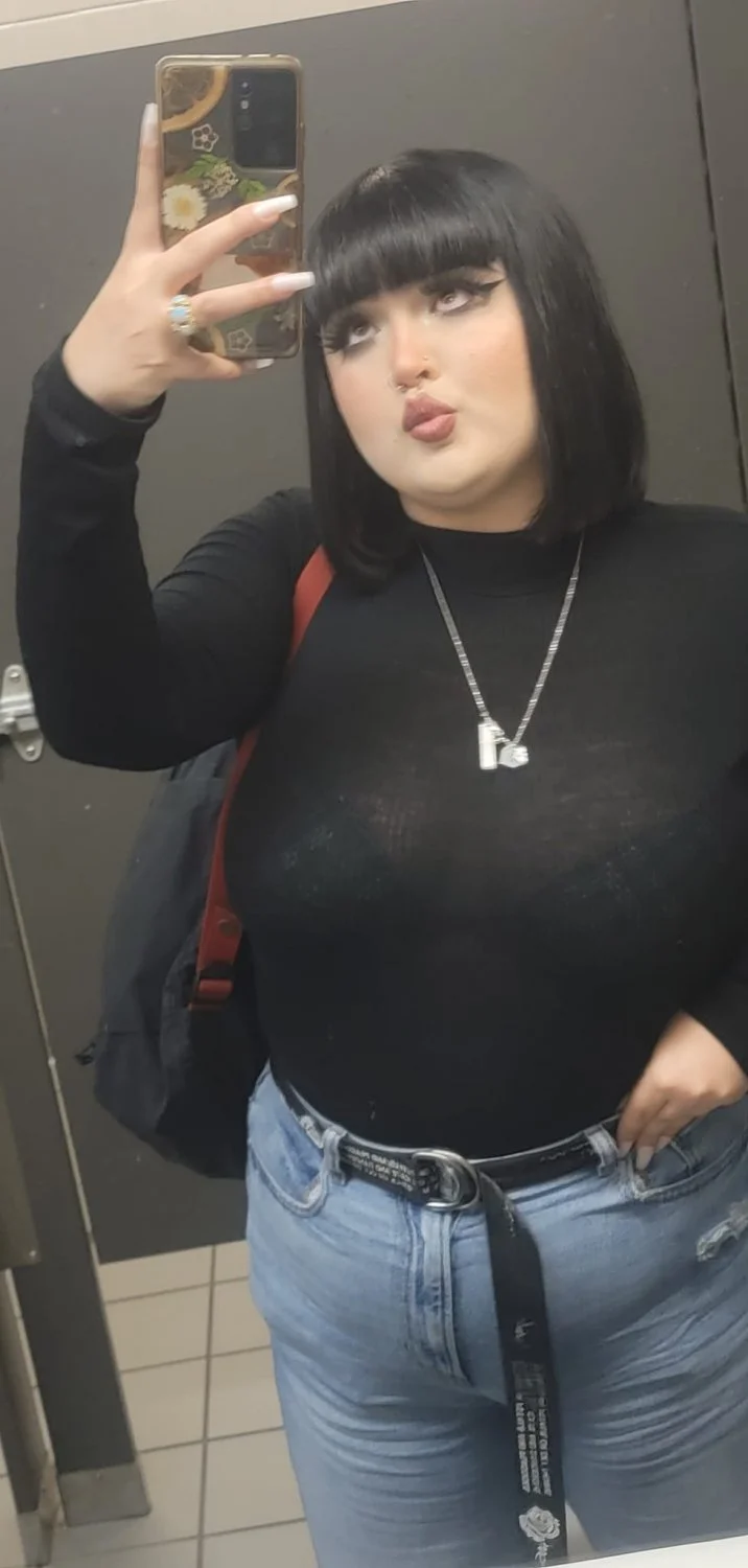 Fat jiggly ass 18yo bbw anal brat image 3