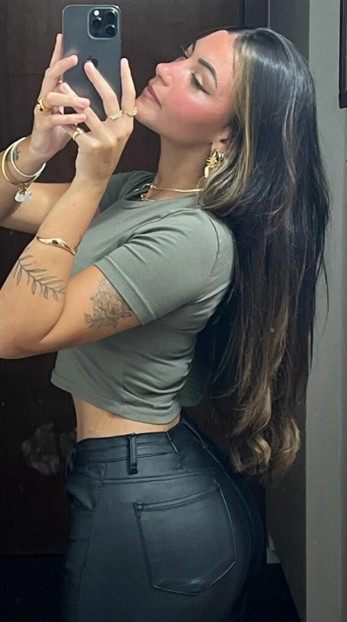 cucks sexy slut saw her pics repost her let’s make her famous main image