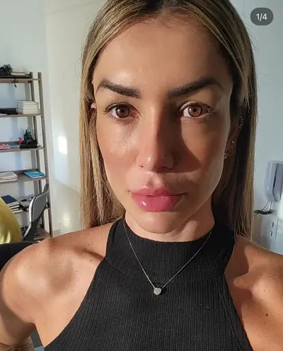 Thaísa Dahler jogadora de vôlei e seu biquinho cover image