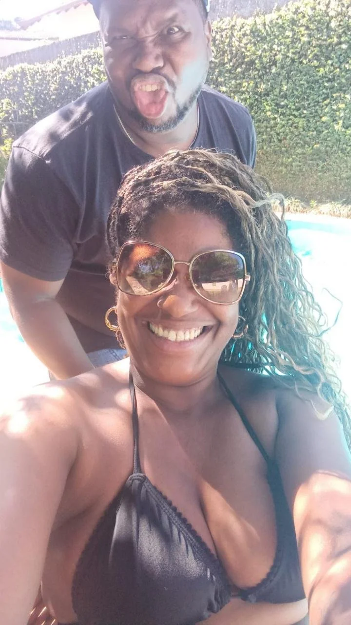 Fotos da minha mãe(ignorem meu tio na última foto kkkkk) image 2
