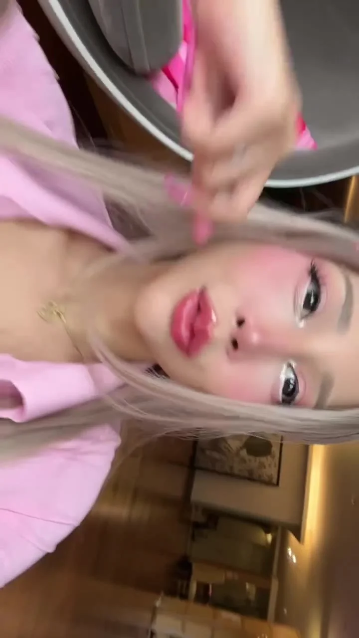 🔞 hot asian blonde slut pink top perfect face horny tight pussy 🫦💦 See my OF image 2