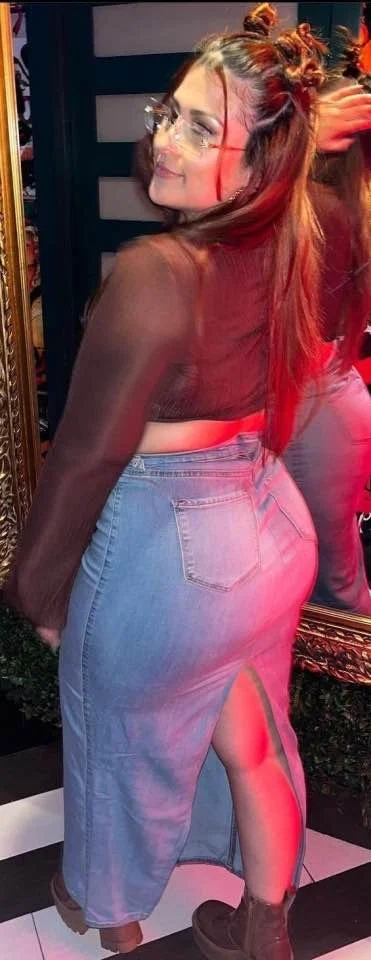 Cuck loves his thick ass sister in law image 10