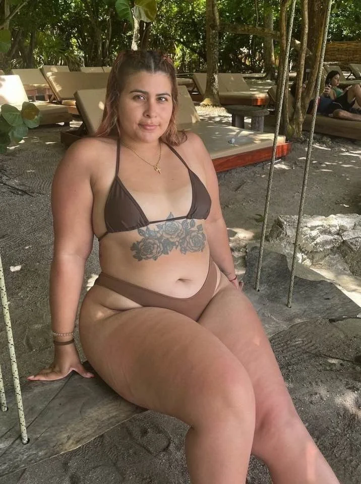 Cuck loves his thick ass sister in law image 5