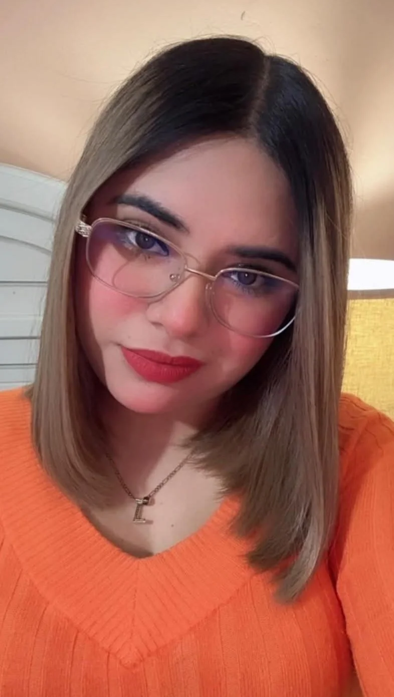 Putita Hermosa chica y zorrita y sexy image 18