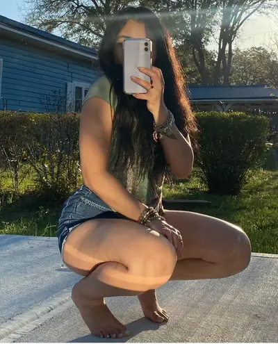 Beautiful Al girl cover image