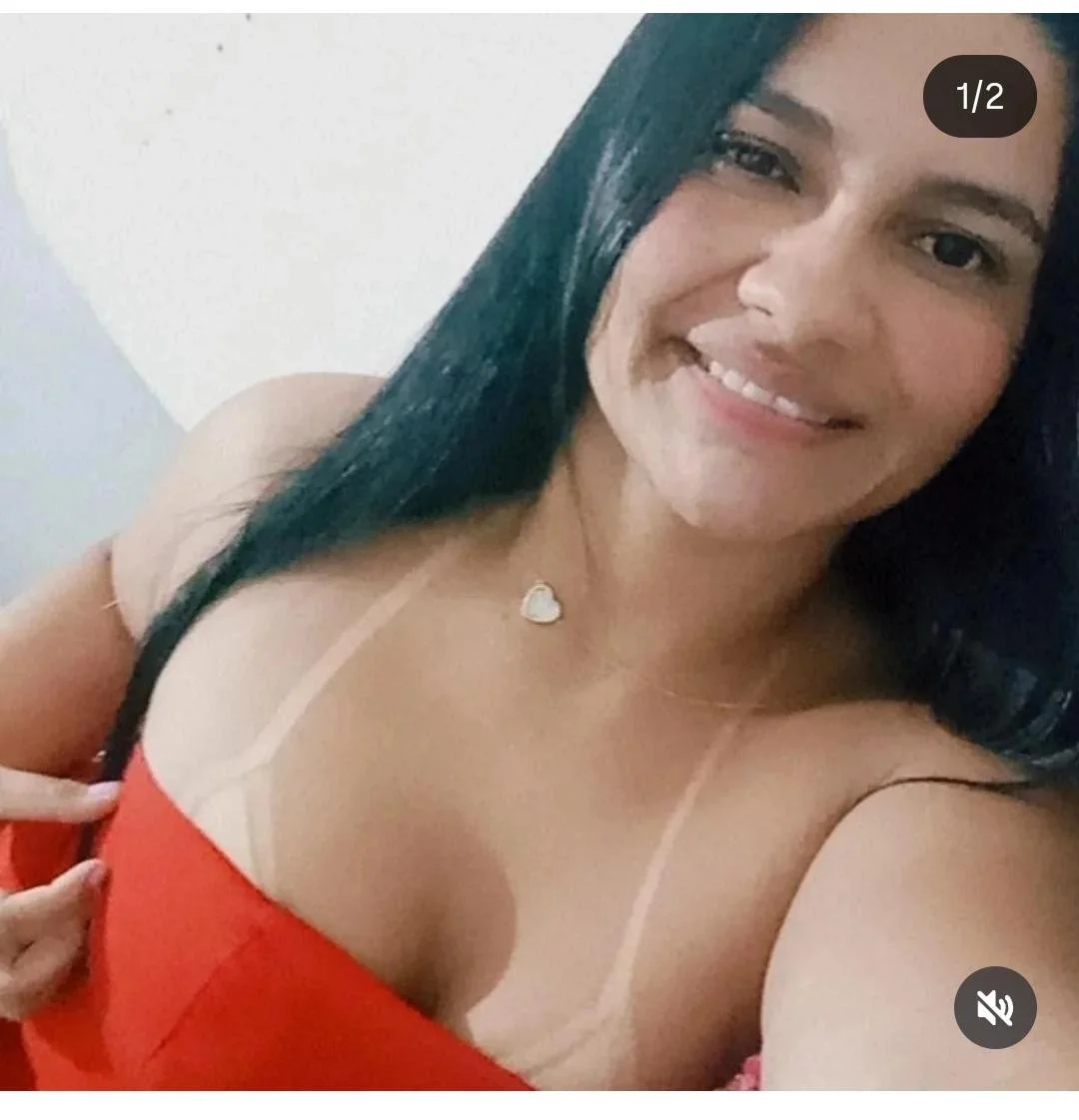 Putinha marcada de fita image 4